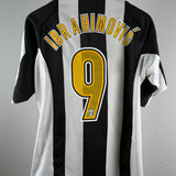 Juventus 2004/05 Heimtrikot – Ibrahimović #9 – Größe M