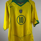 Brasilien 2004 Heimtrikot – Ronaldinho – Größe XL