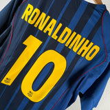 FC Barcelona 2004/05 Auswärtstrikot – Ronaldinho #10 – Größe M