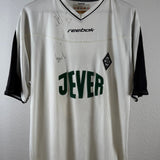 Borussia Mönchengladbach 2002/03 Heimtrikot – Skoubo #17 – 2 Autogramme – Größe XL