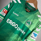 Greuther Fürth Shad Spielerversion Trikot – M – Sehr gut
