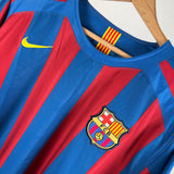 FC Barcelona Vintage Heimtrikot 2005/06 – Ronaldinho #10 XL