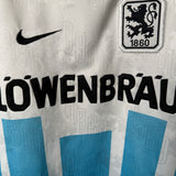 TSV 1860 München 1996/97 Heimtrikot – Nike – mit Unterschriften (Kindergröße XL / Erwachsene S)
