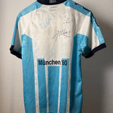 TSV 1860 München 1996/97 Heimtrikot – Nike – mit Unterschriften (Kindergröße XL / Erwachsene S)
