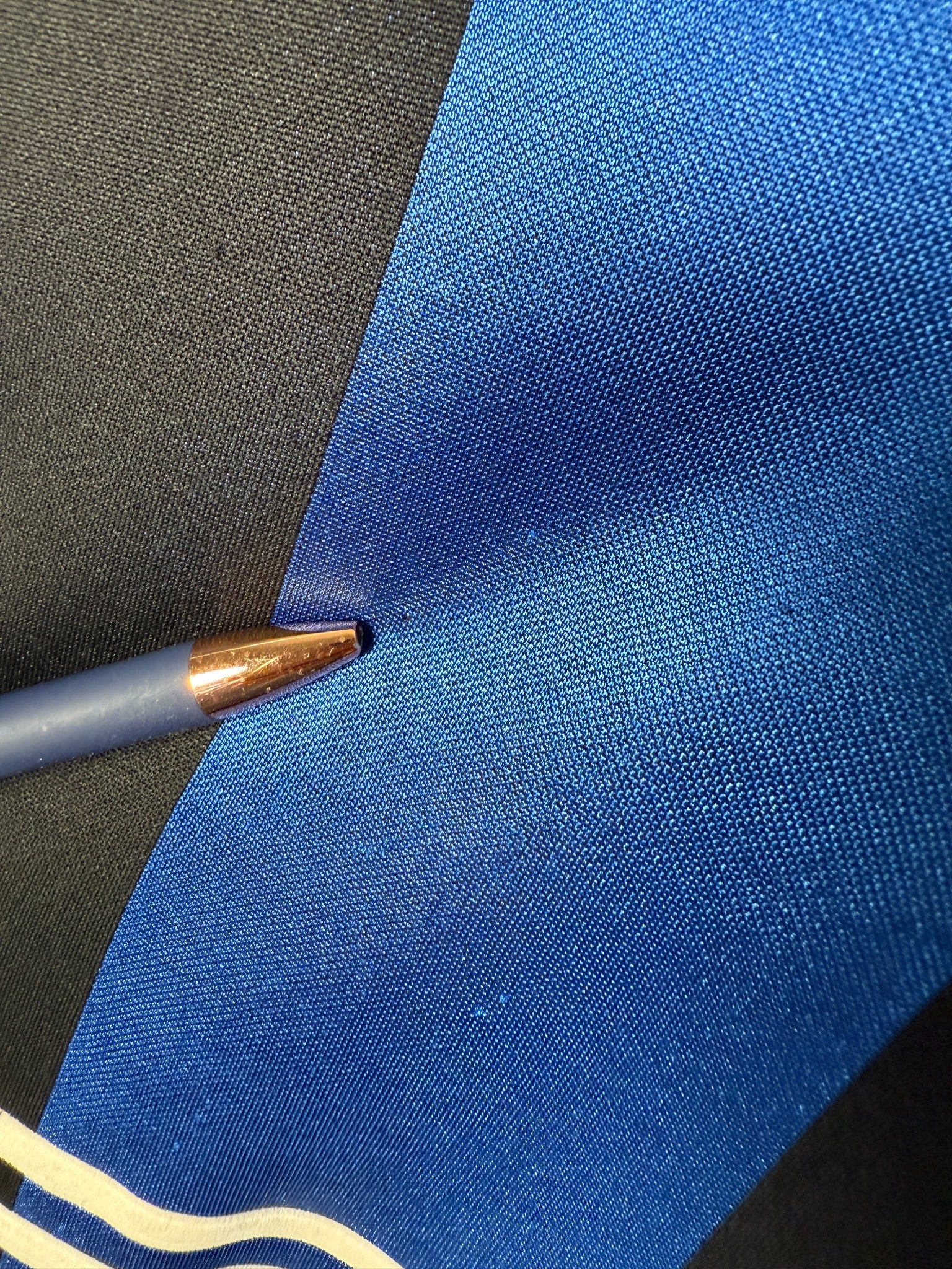 Detail kleine Ziehfäden