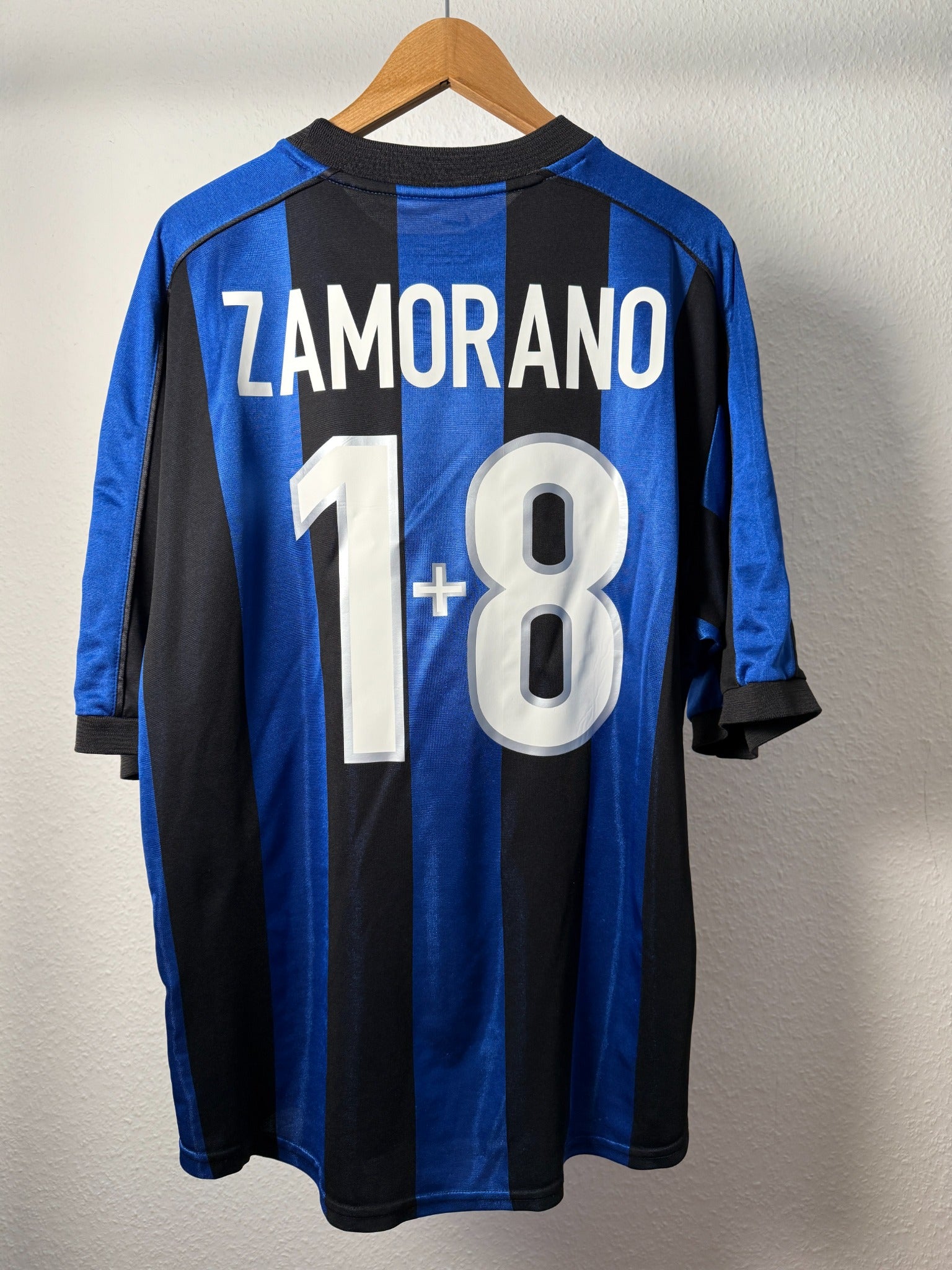 Inter Mailand 1998/99 Zamorano #1+8 Rückseite