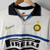 Inter Mailand 1999/2000 Auswärtstrikot Details