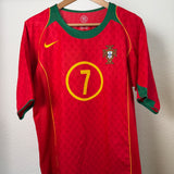 Portugal 2004 Heimtrikot – Figo #7 – Foto 1