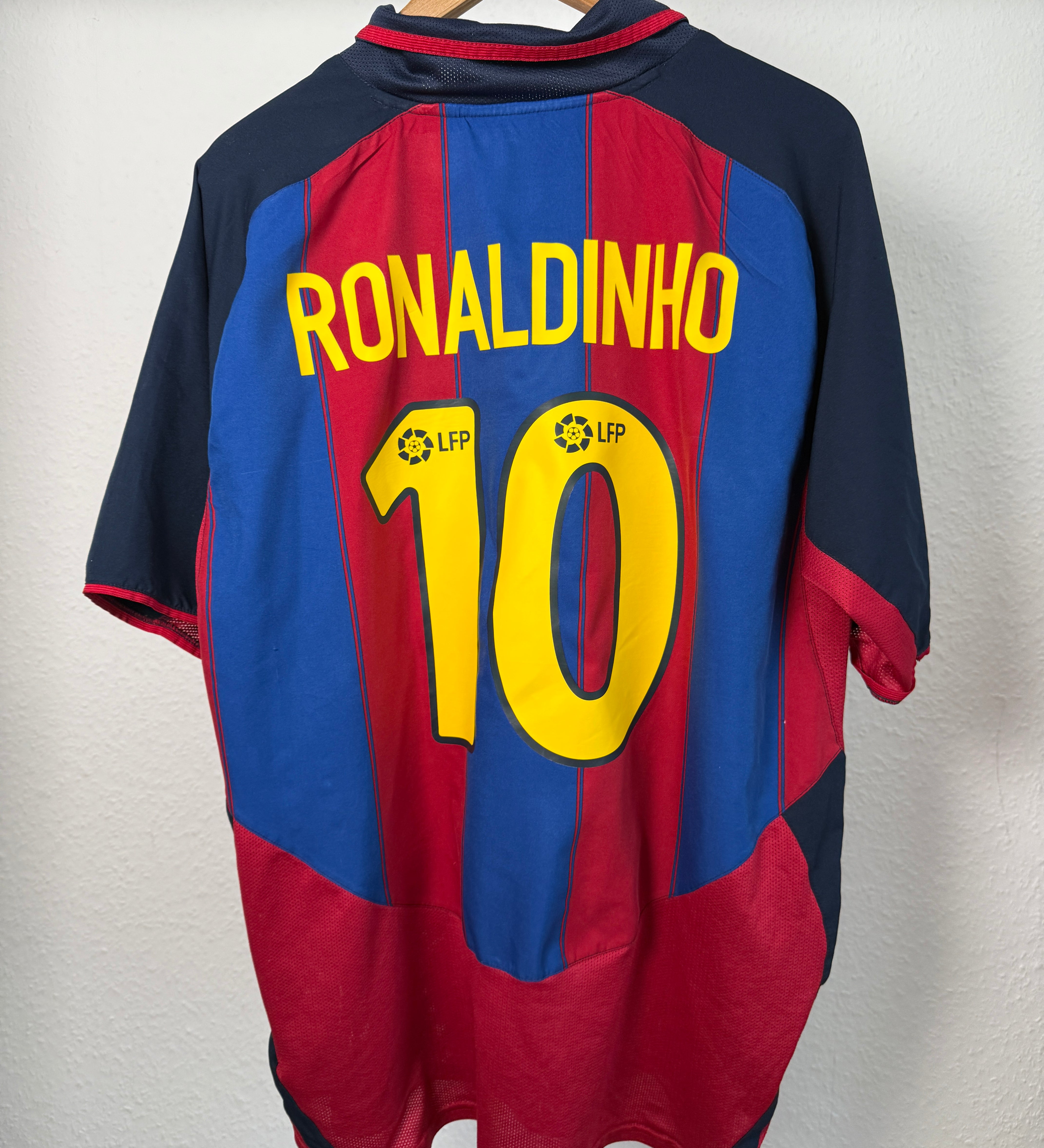 FC Barcelona 2003/04 Heimtrikot – Ronaldinho #10 – Foto 8