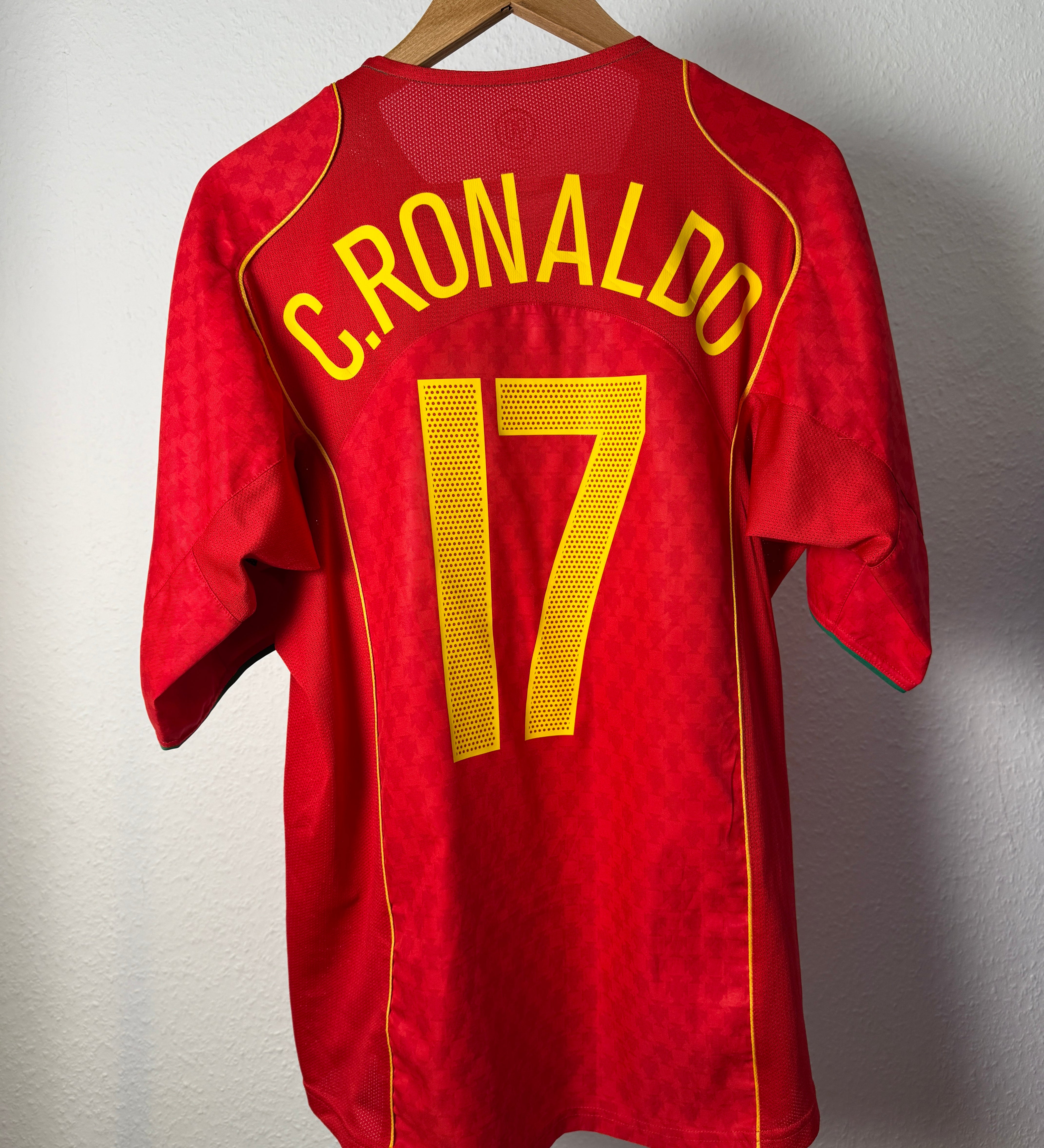 Portugal 2004 Heimtrikot – Ronaldo #17 – Foto 6