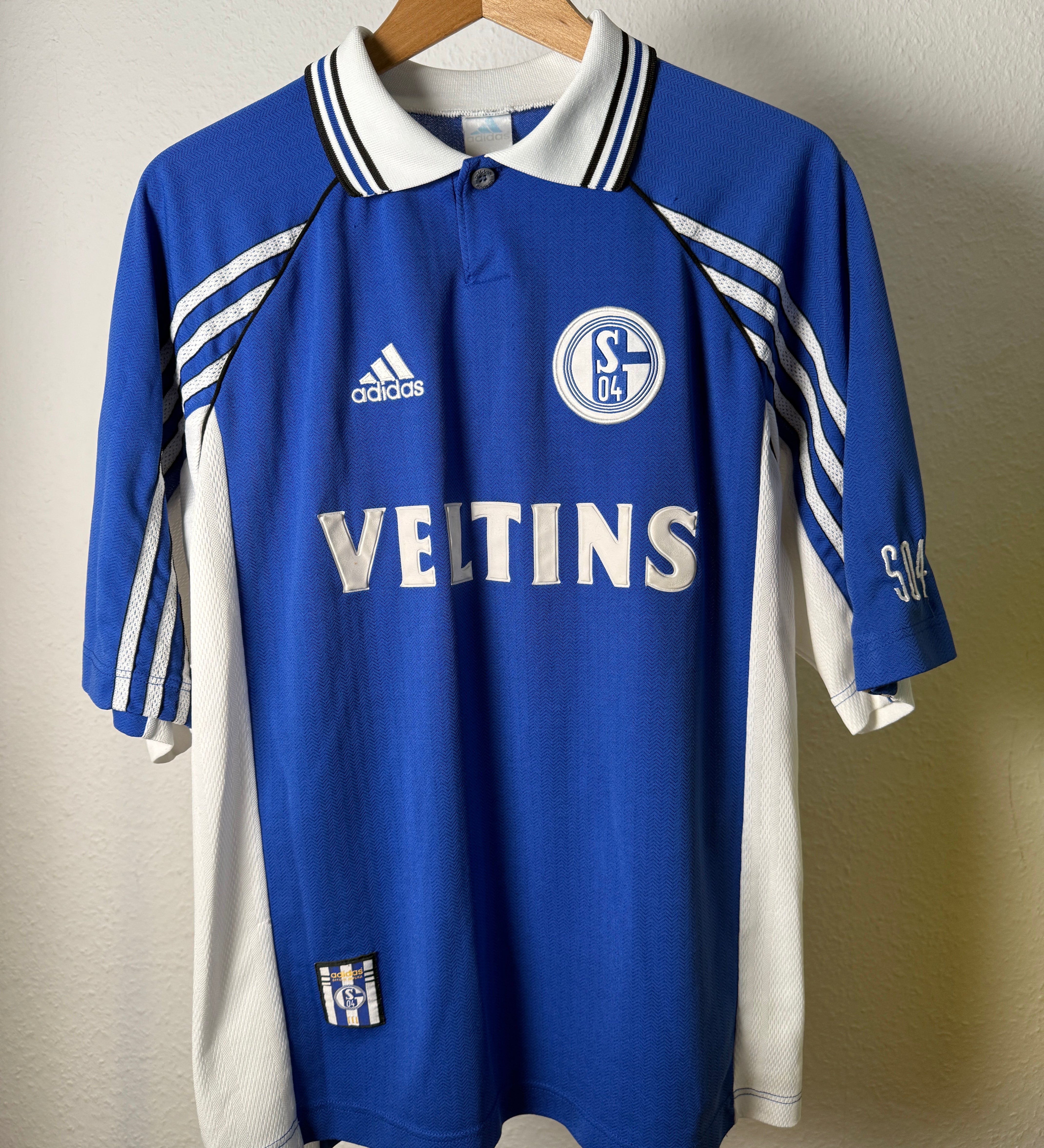 FC Schalke 04 1999–01 Ausweichtrikot – Büskens #19 – Foto 1