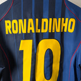 FC Barcelona 2004/05 Auswärtstrikot – Ronaldinho #10 (L)