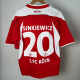 1. FC Köln 2004/05 Heimtrikot – Sinkiewicz #20 – Saller (M)