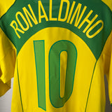Brasilien 2004 Heimtrikot – Ronaldinho #10 – Nike (L)
