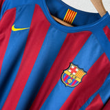 FC Barcelona 2005/06 Heimtrikot – Ronaldinho (#10) – Größe M