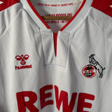 1. FC Köln Sondertrikot – Lukas Podolski Abschiedsspiel 2024 (XL fällt kleiner aus)