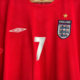 England 2004/06 Heimtrikot – Beckham (#7) – Langarm – XL