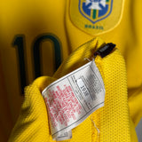 🇧🇷 Brasilien 2006 Heimtrikot – Ronaldinho #10 – Nike (M)