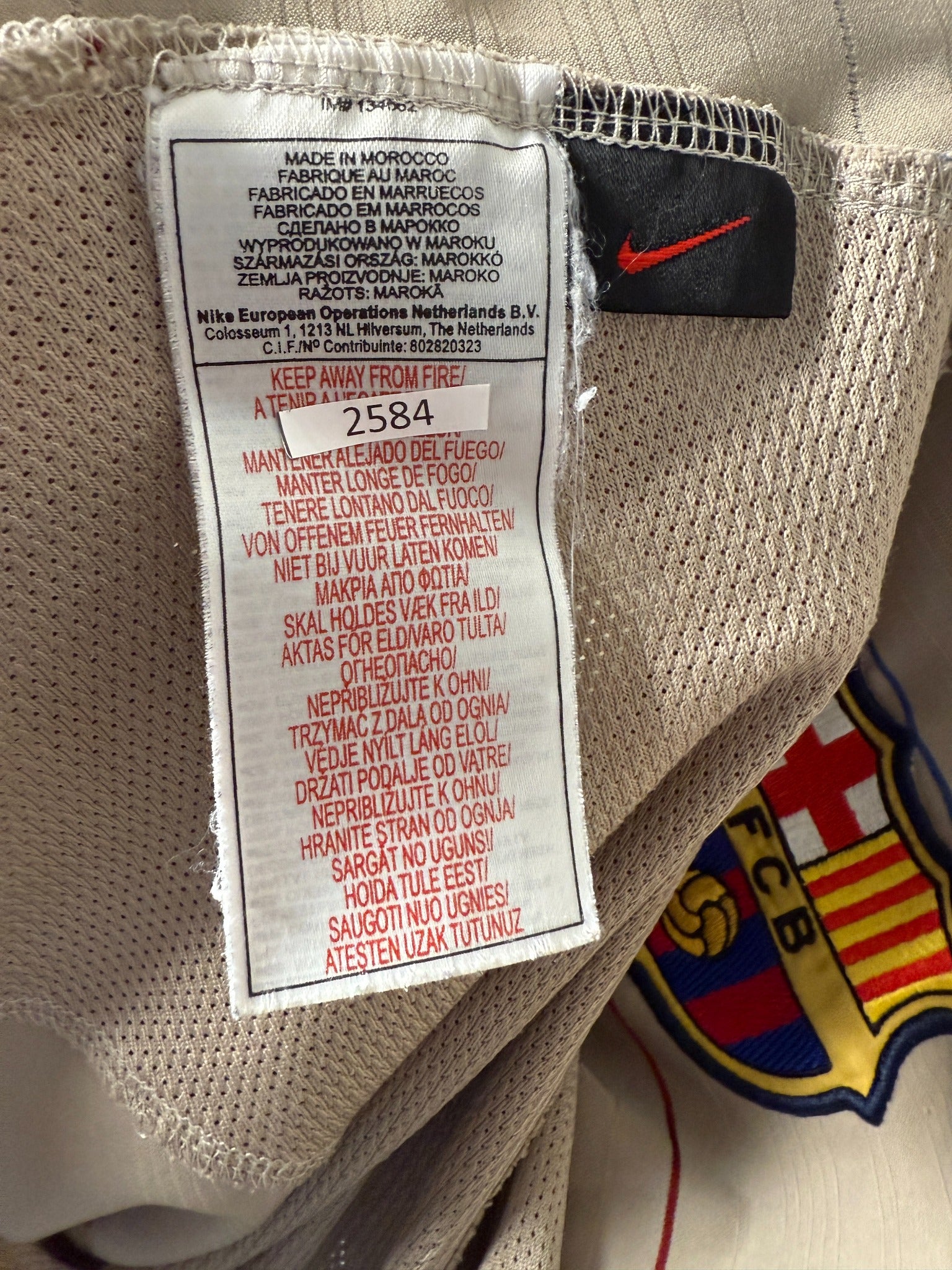 FC Barcelona 2004/05 Third Trikot Pflegeetikett