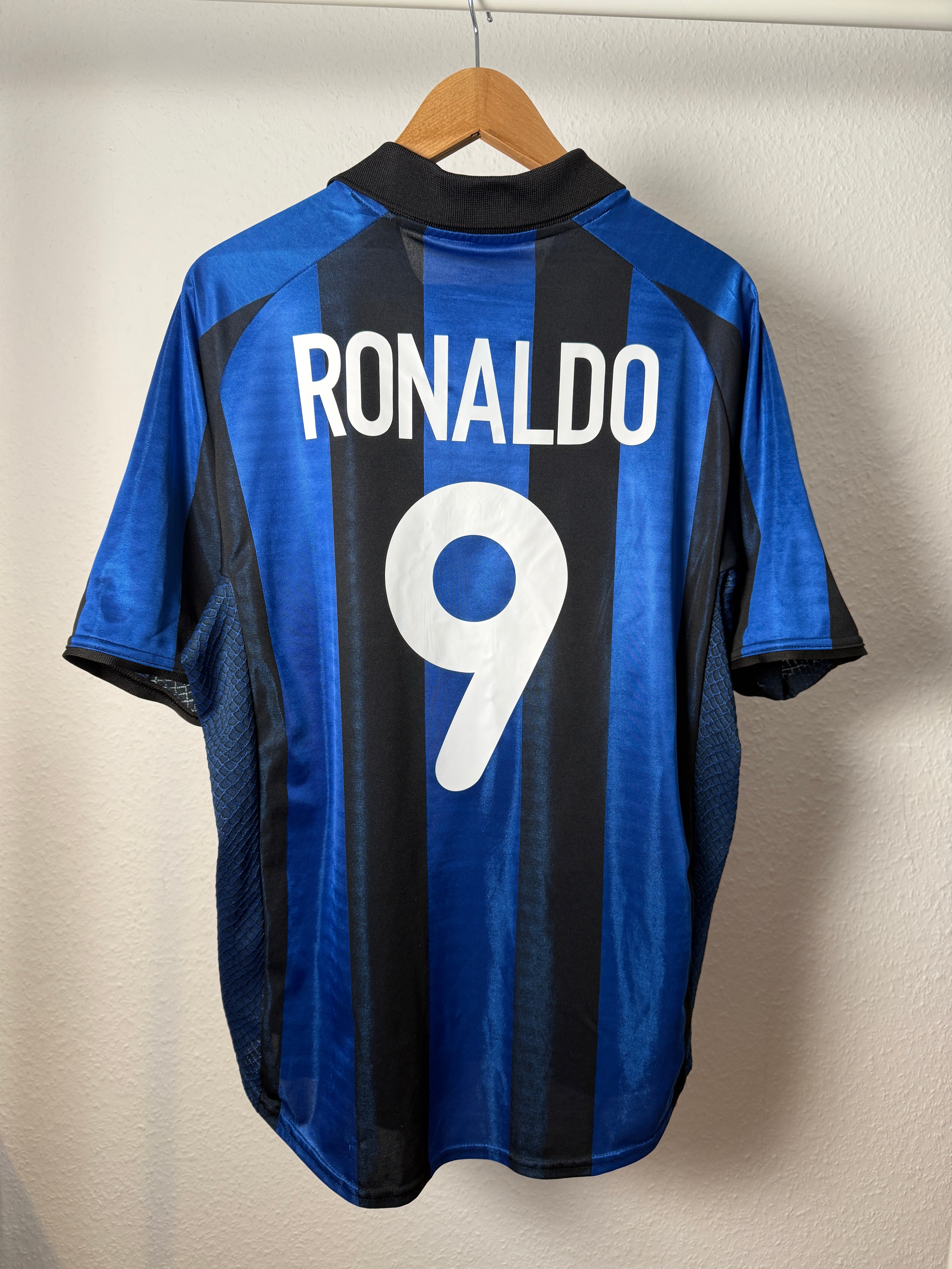 Inter Mailand 2000/01 Ronaldo #9 – Foto 1