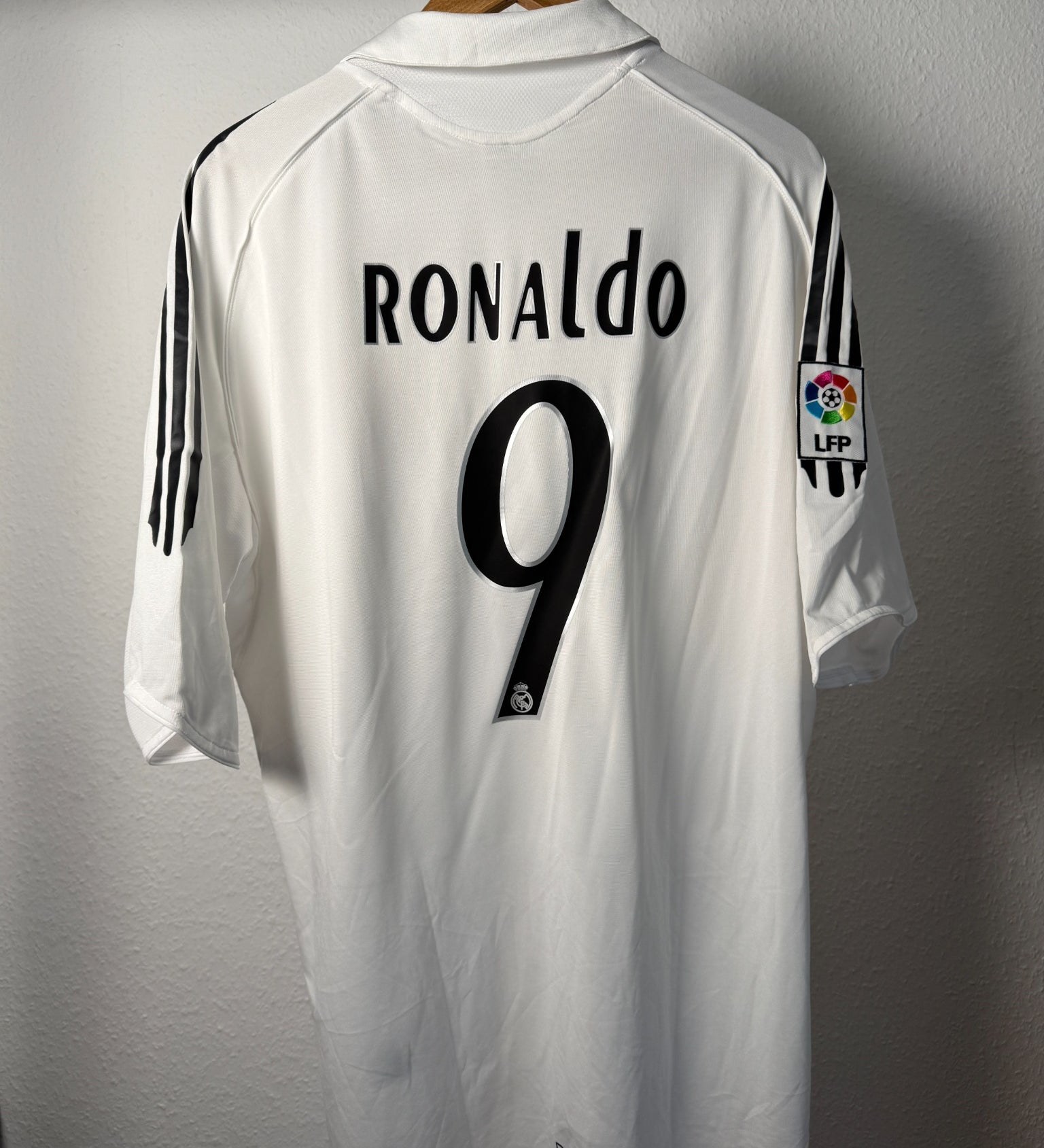 Real Madrid 2004/05 Adidas Pflegeetikett