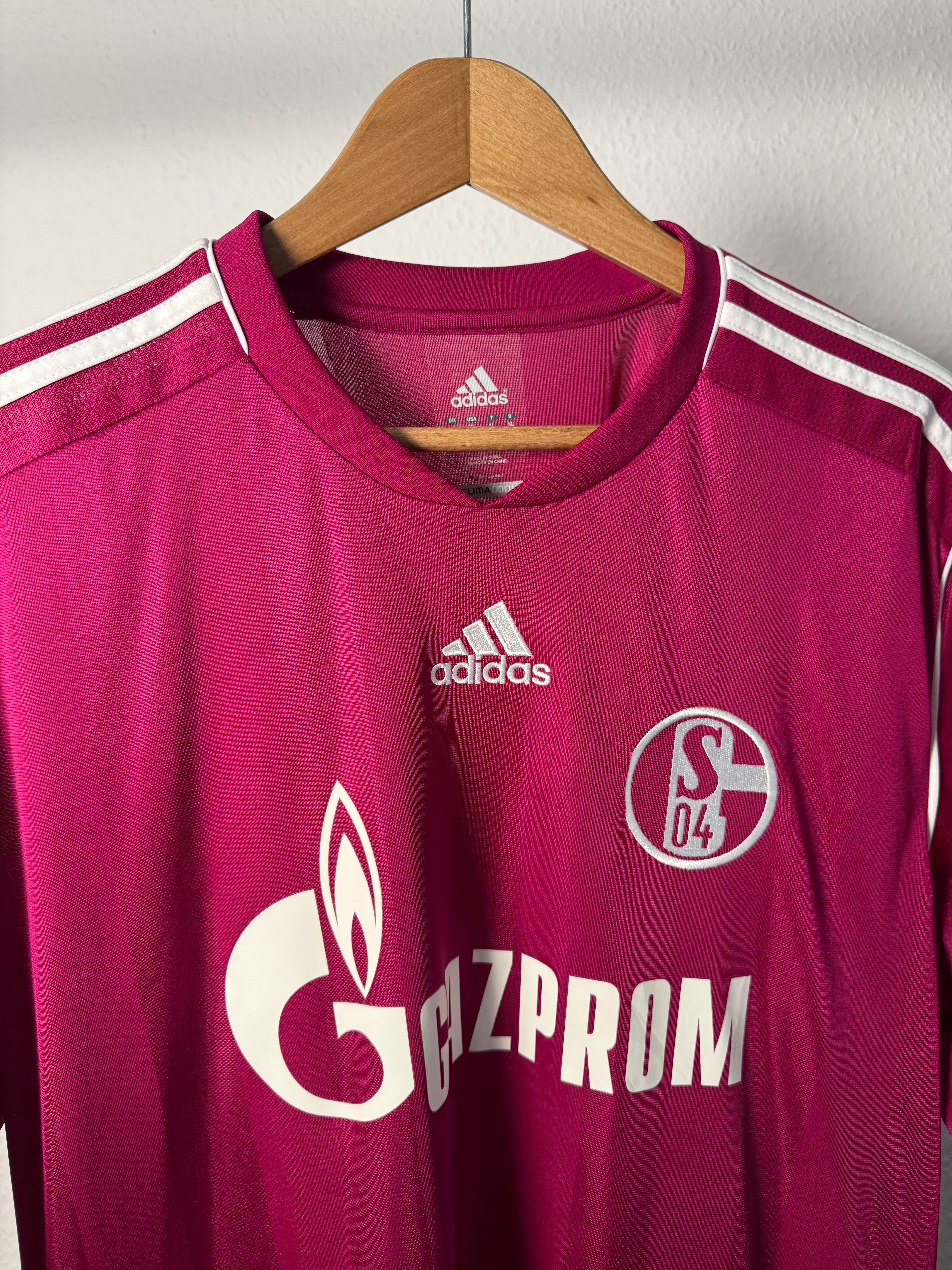 FC Schalke 04 Third-Trikot 2011/12 – adidas, Vereinswappen und Gazprom