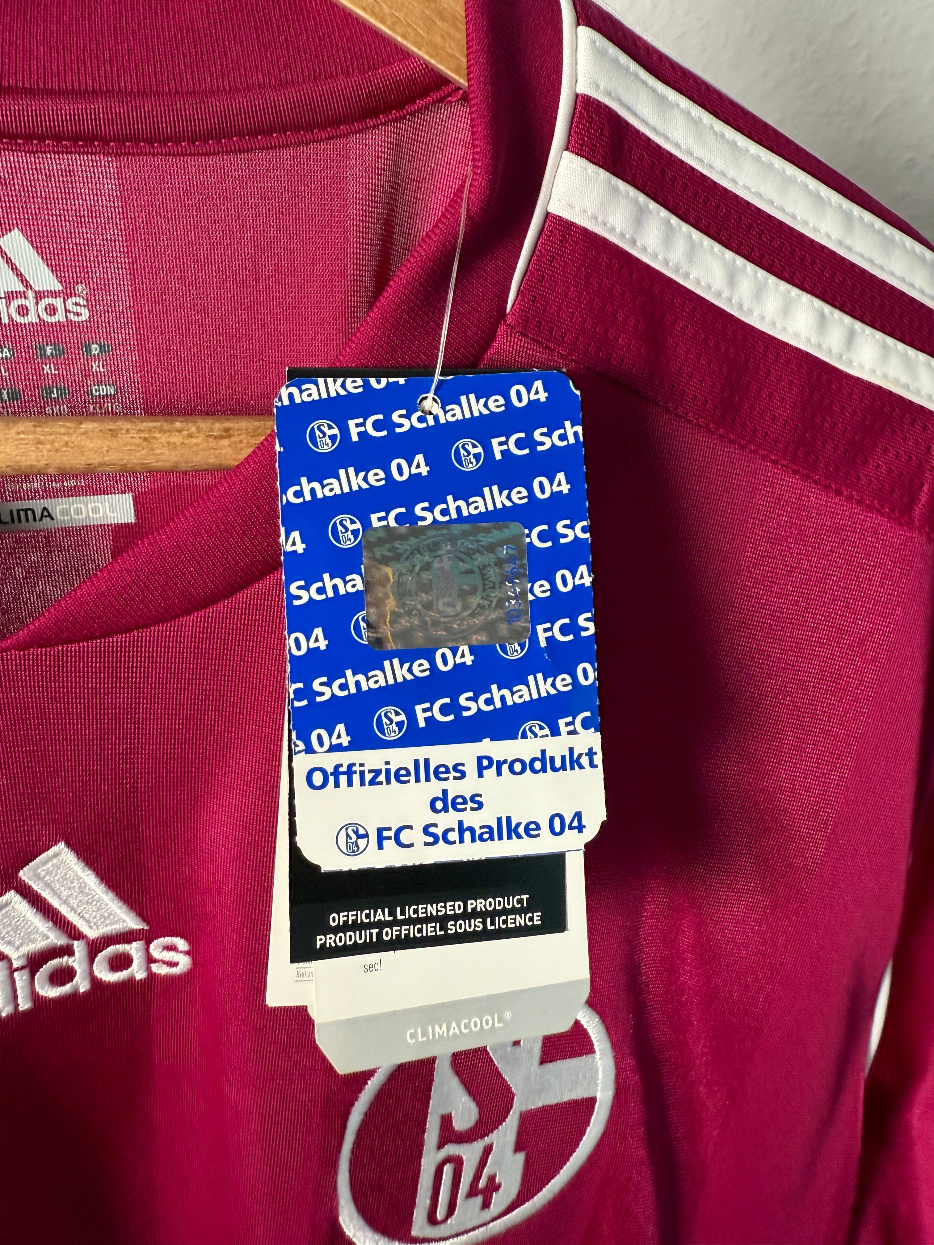 FC Schalke 04 Third-Trikot XL – Produktcode V13391 und Originaletikett