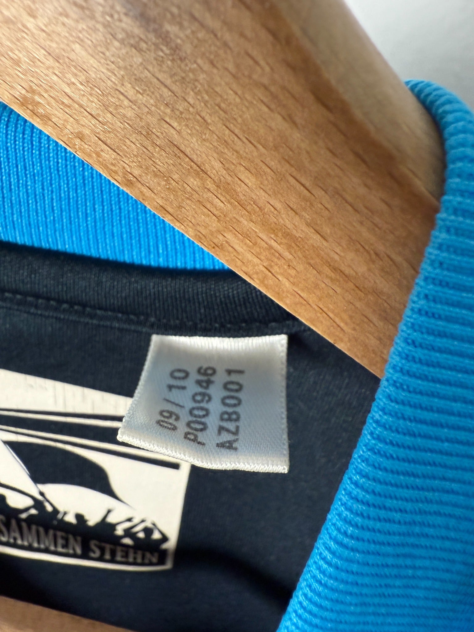 Schalke 04 2010/11 adidas Product Code P00946