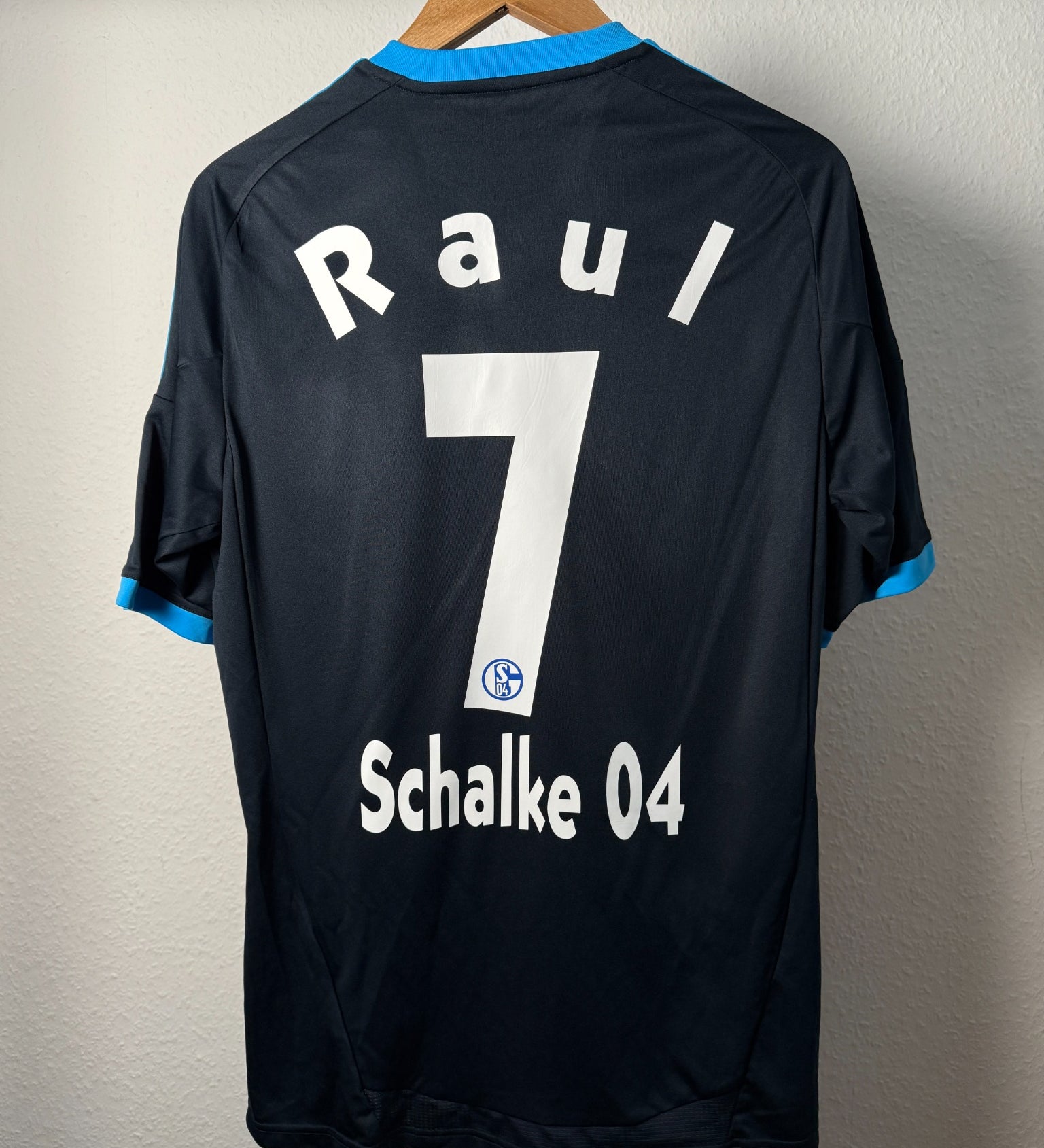 Schalke 04 2010/11 Auswärtstrikot Raúl #7 Rückseite