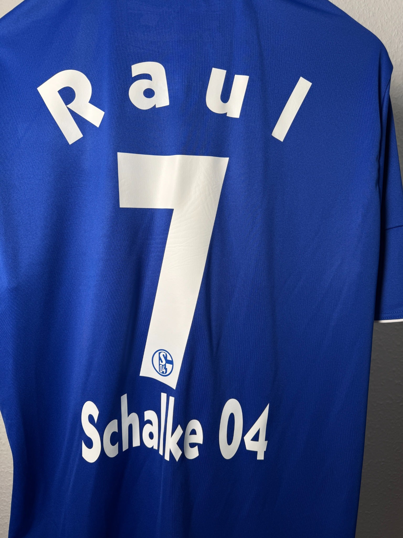 Schalke 04 2011/12 Raúl #7 Flock Detail