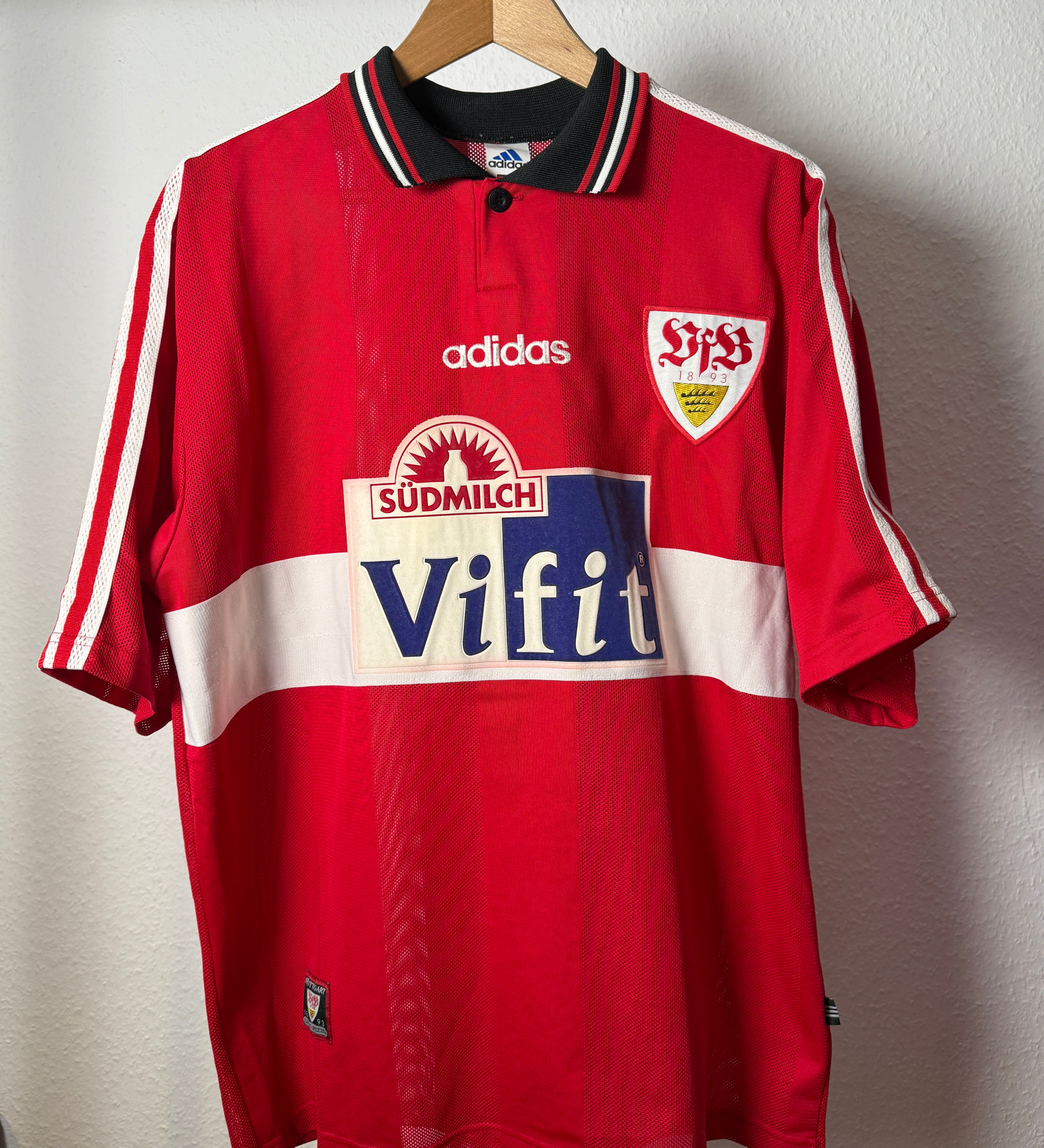 VfB Stuttgart 1996/97 Auswärtstrikot – Foto 1